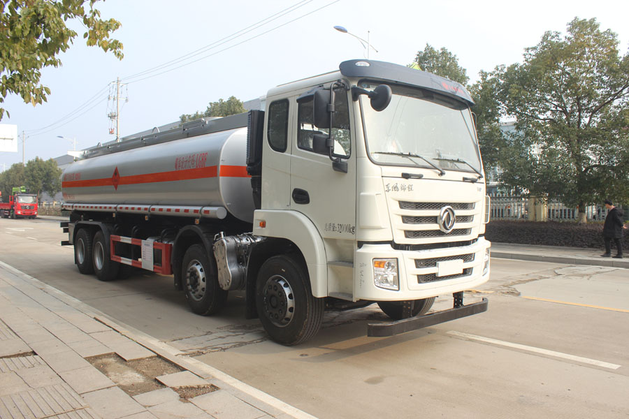 潤(rùn)知星牌SCS5320GRYEQ6型易燃液體罐式運(yùn)輸車