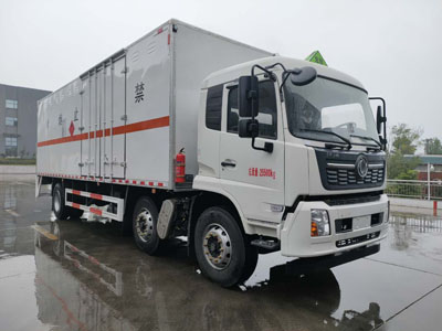 專致牌YZZ5260XRQJC6型易燃?xì)怏w廂式運(yùn)輸車
